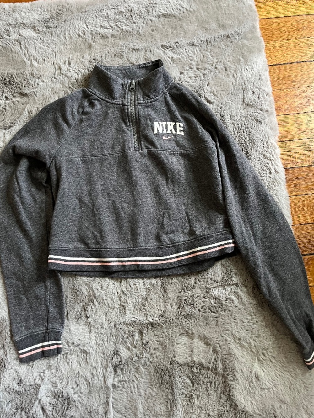 Vintage Pink and grey cropped Nike tracksuit sweatshirt, Excellent condition XS